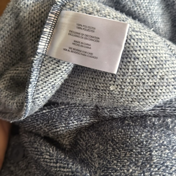 Eddie Bauer Lt Harbor (marled navy) soft long nap button placket fleece top. Lrg - Picture 8 of 9